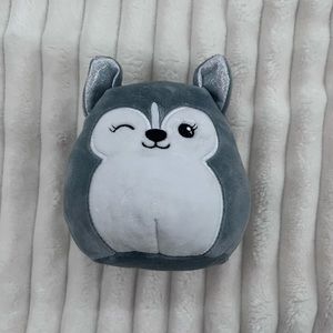 Heidi the Husky Squishmallow